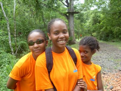 Sandrine, Alyssa & Loriane
